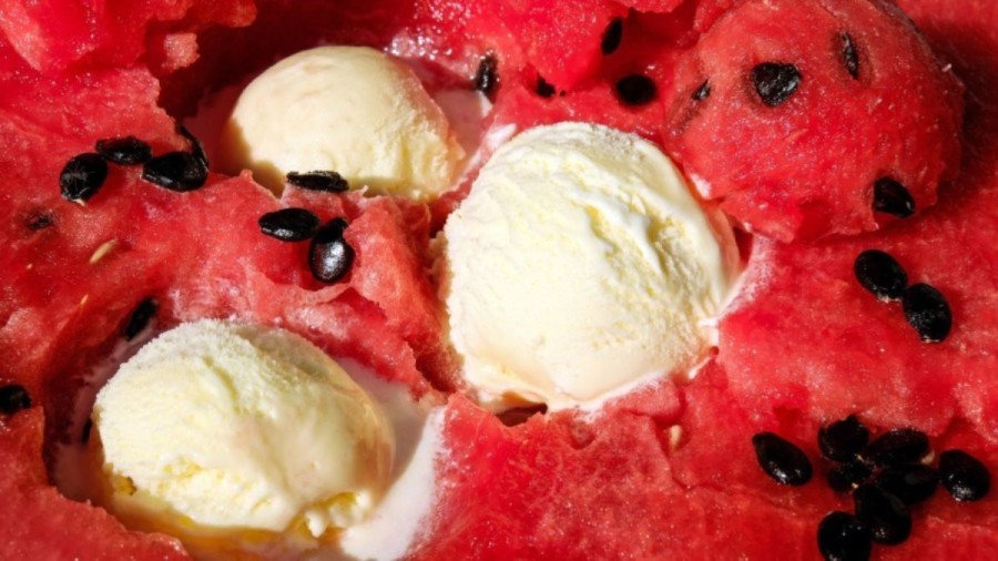 Optical Illusion: Can you spot an Ant in this Yummy Ice Cream?